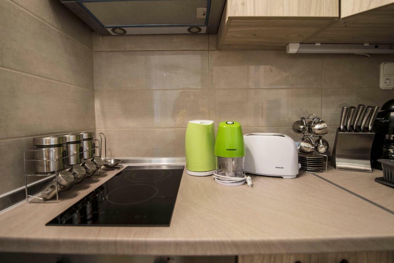 Suzy Apartman Eger Exteriör bild